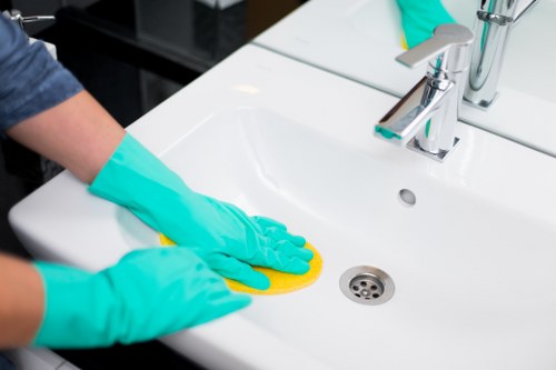Hot water extraction carpet cleaning in Kennington for residential floors
