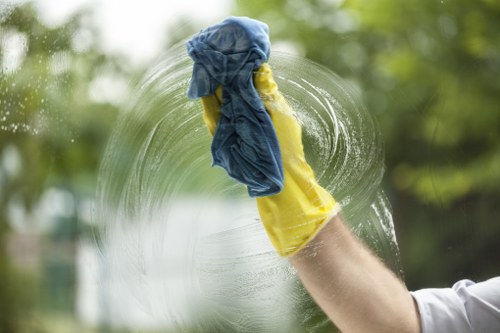 About Us Kennington Cleaner representing quality and dependable local cleaning
